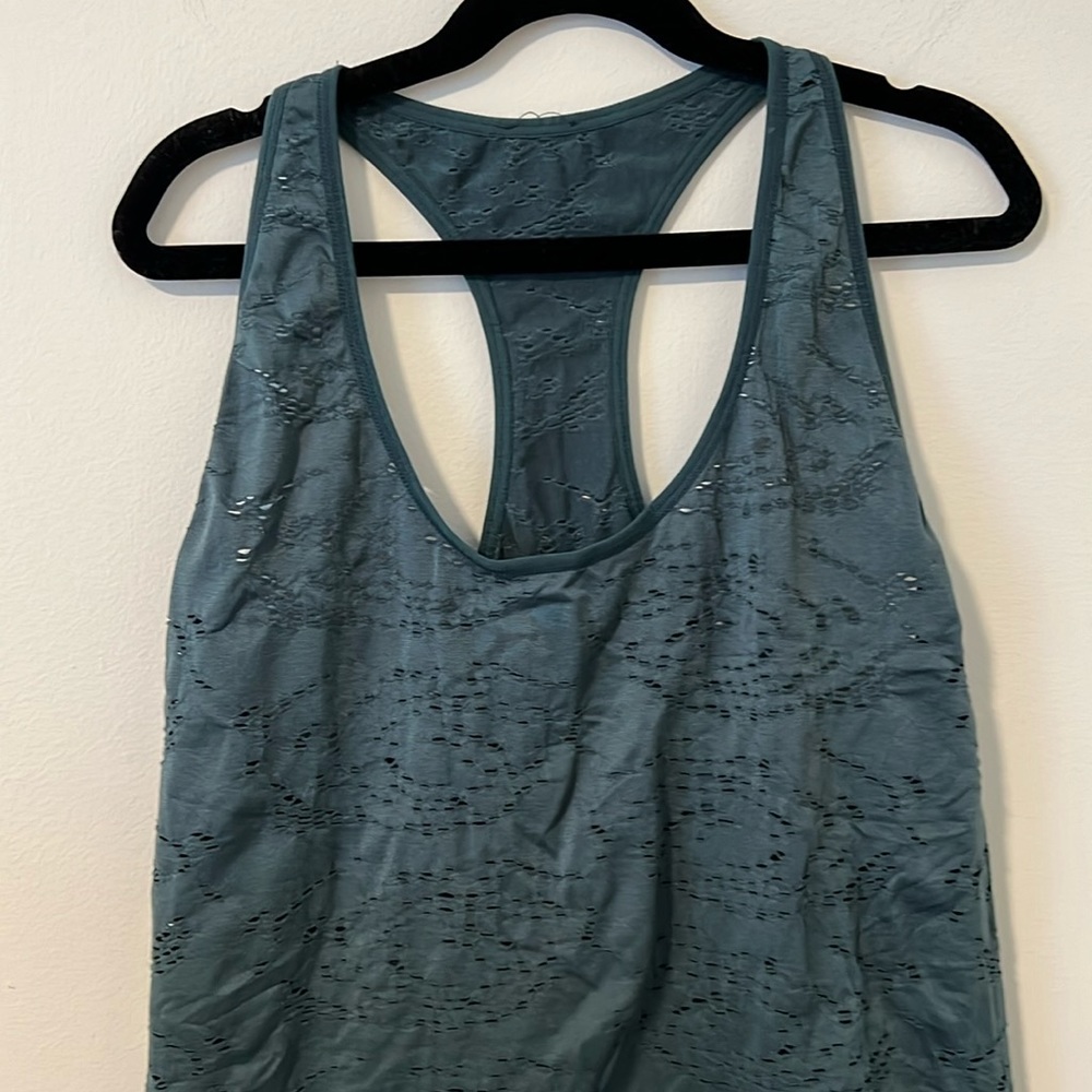 Fabletics racer back tank